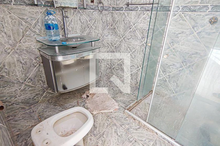 Rental house with 3 bedrooms and 217 m² — photo 43