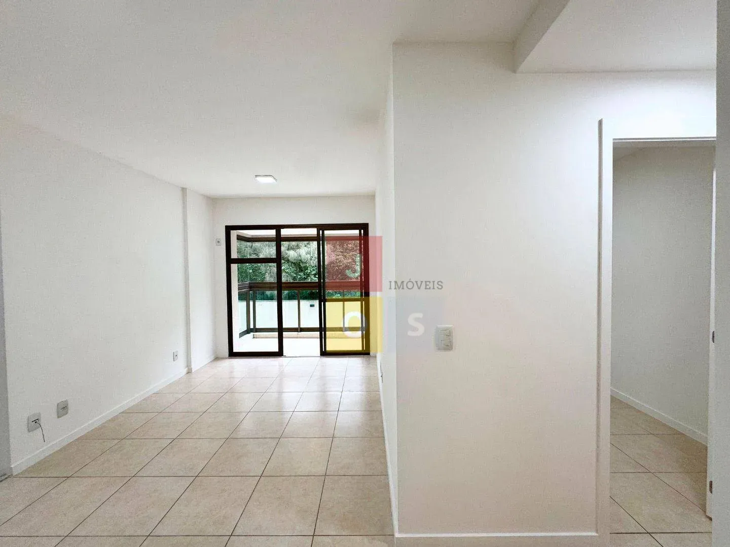 2-bedroom apartment with glassed balcony and 1 parking — photo 10