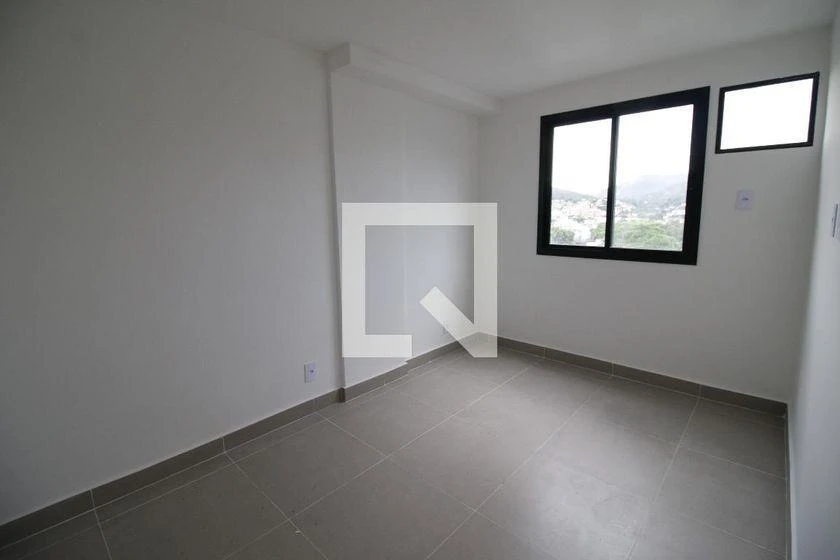 2-bedroom apartment in a building with a pool — photo 25