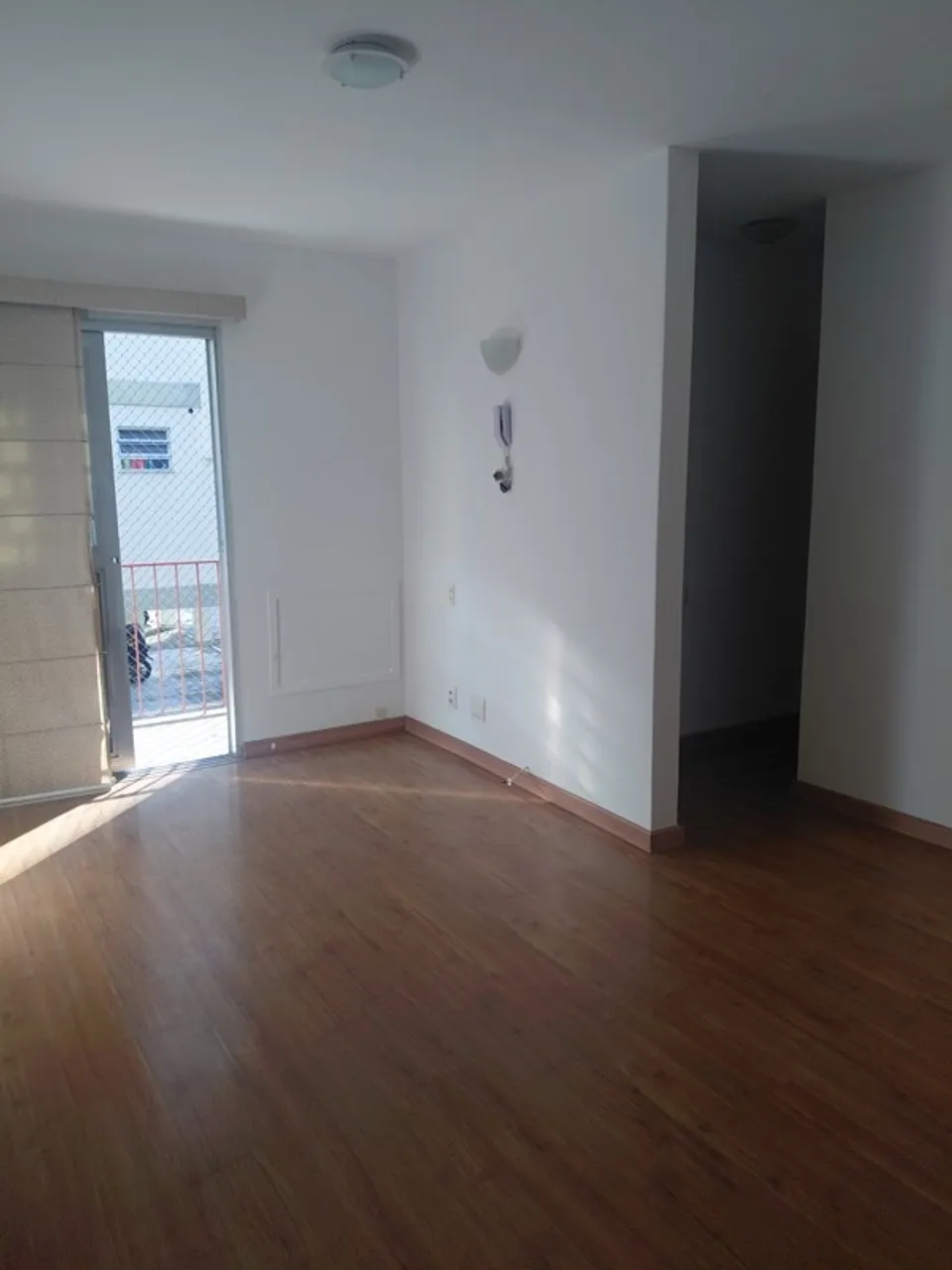Apartment, 55 m², with wood or laminate floors — photo 9