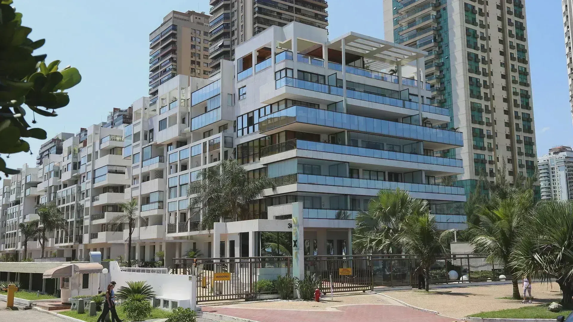 Apartamento mobiliado com 3 suítes e 3 vagas — photo 53