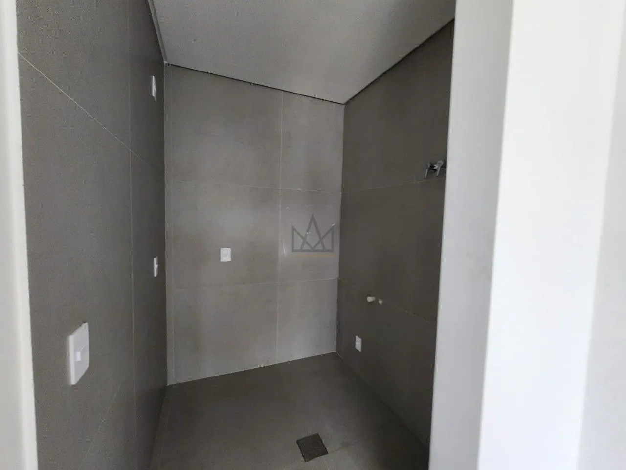 Квартира с 3 спальнями и панорамными окнами — photo 37