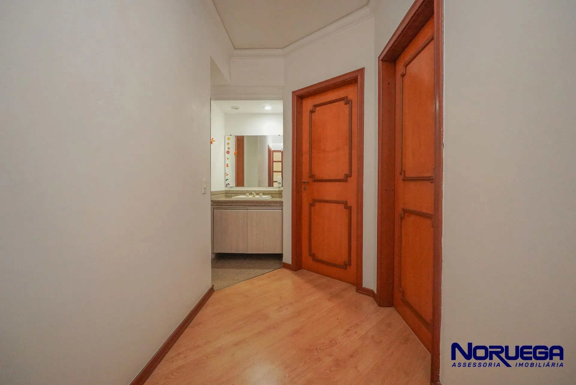 Apartamento de 4 quartos em condomínio com academia — photo 26