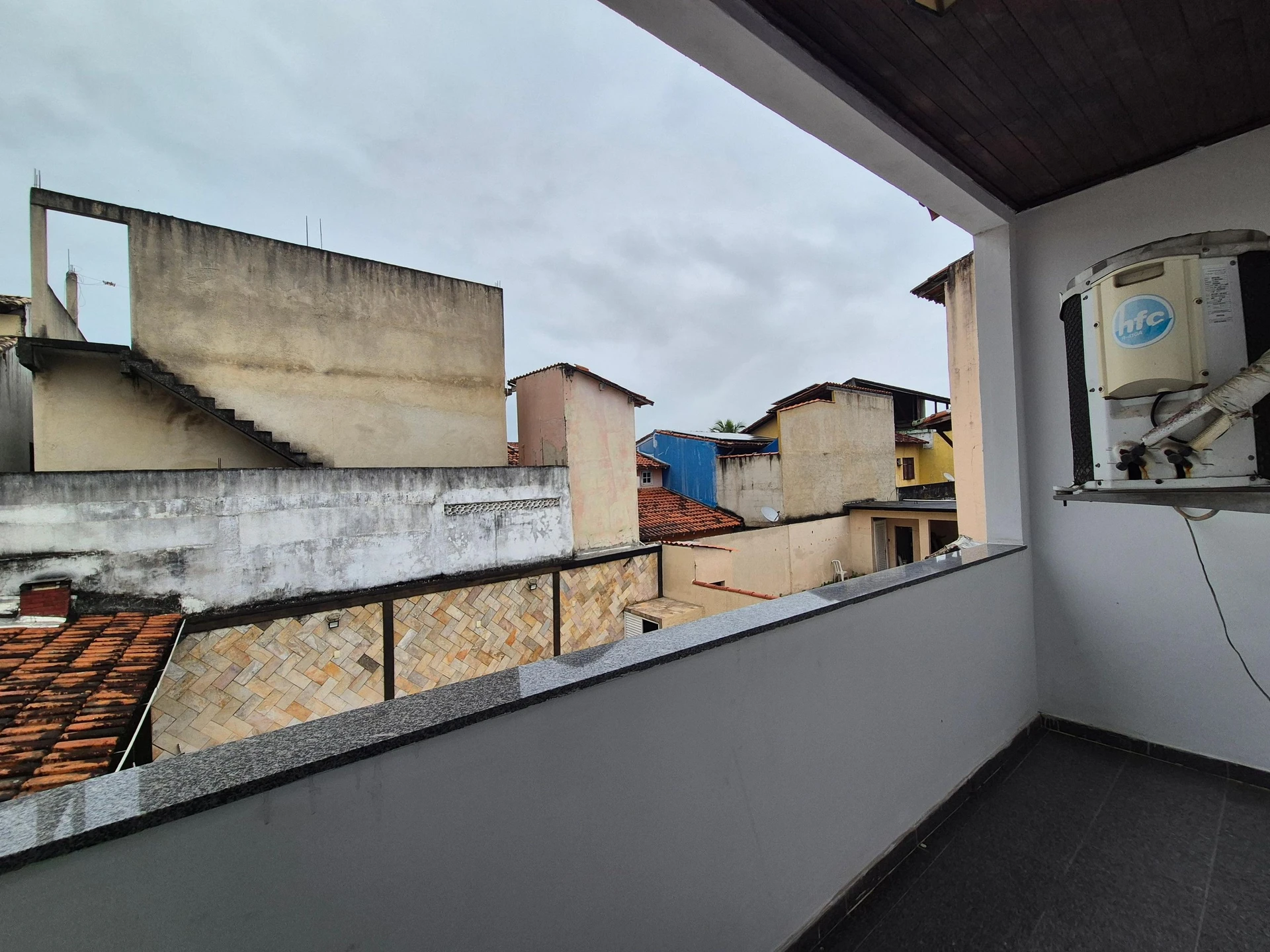 Casa em condomínio com 3 suítes e churrasqueira na varanda — photo 30