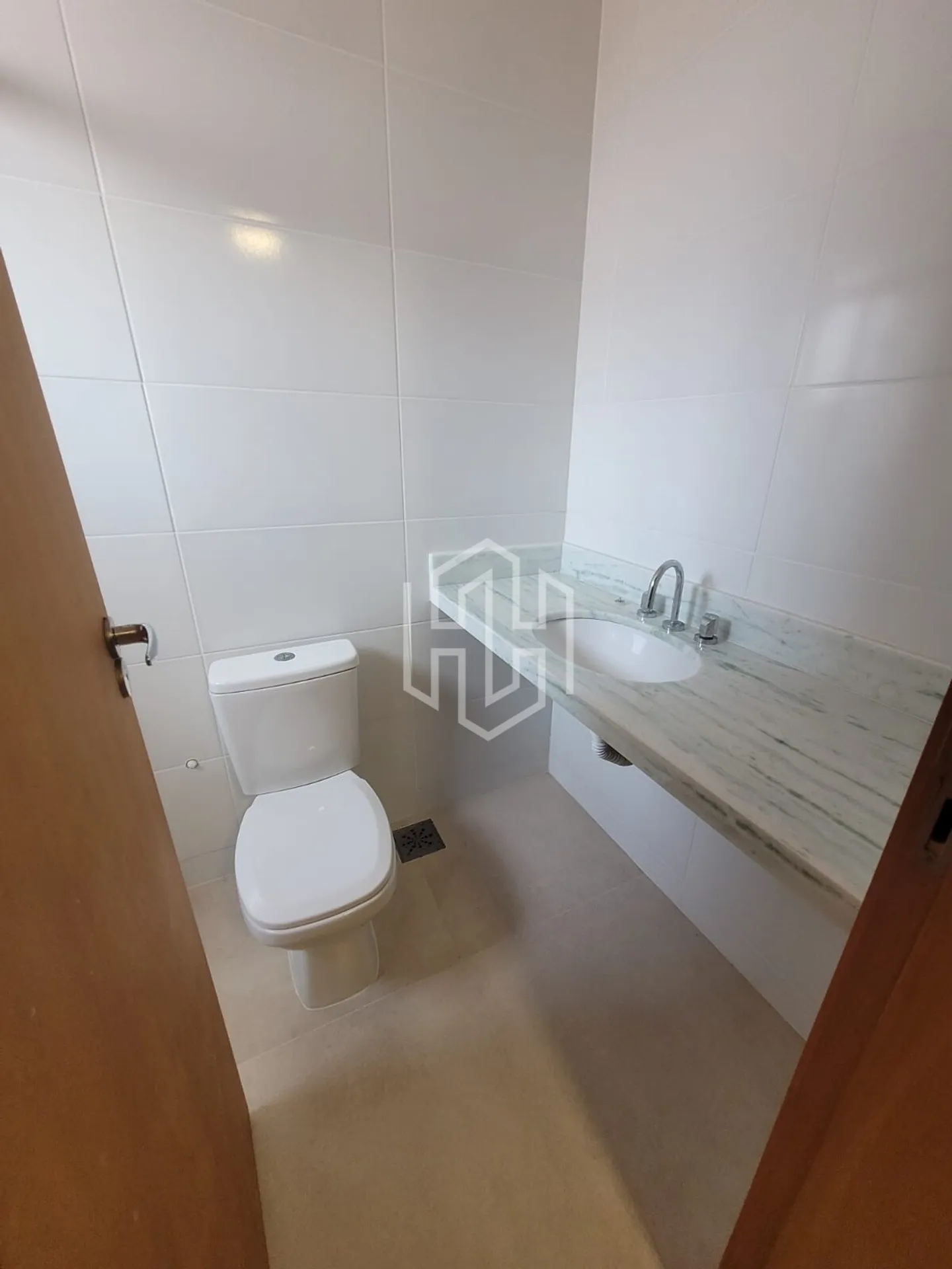 4-bedroom apartment with a water view in Rio de Janeiro — photo 5