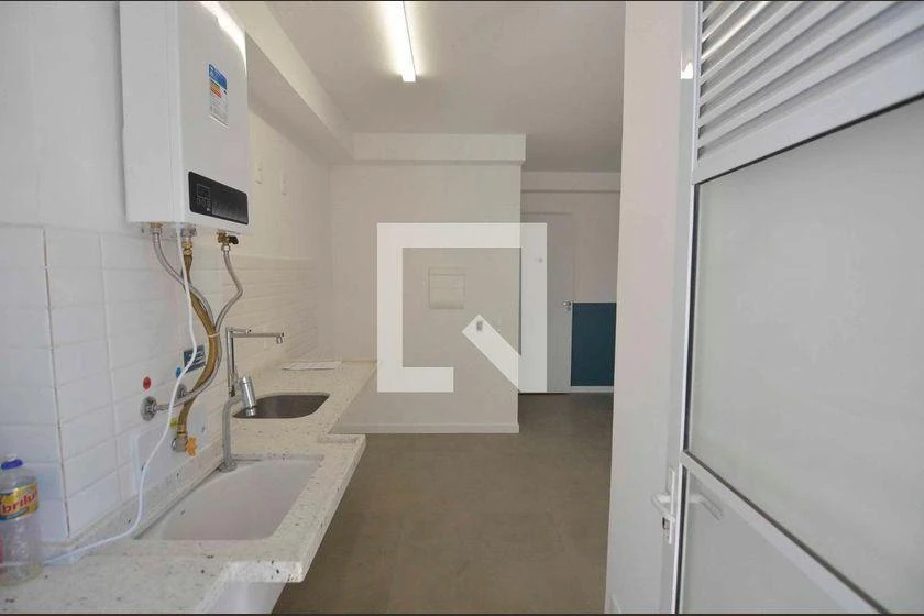 Apartment with 2 bedrooms and suite in 63 m² — photo 33