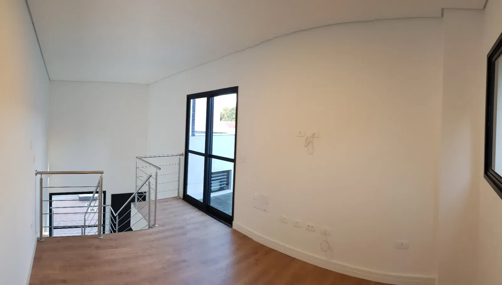 Unfurnished 260 m² house with 3 bedrooms and 2 parking — photo 18