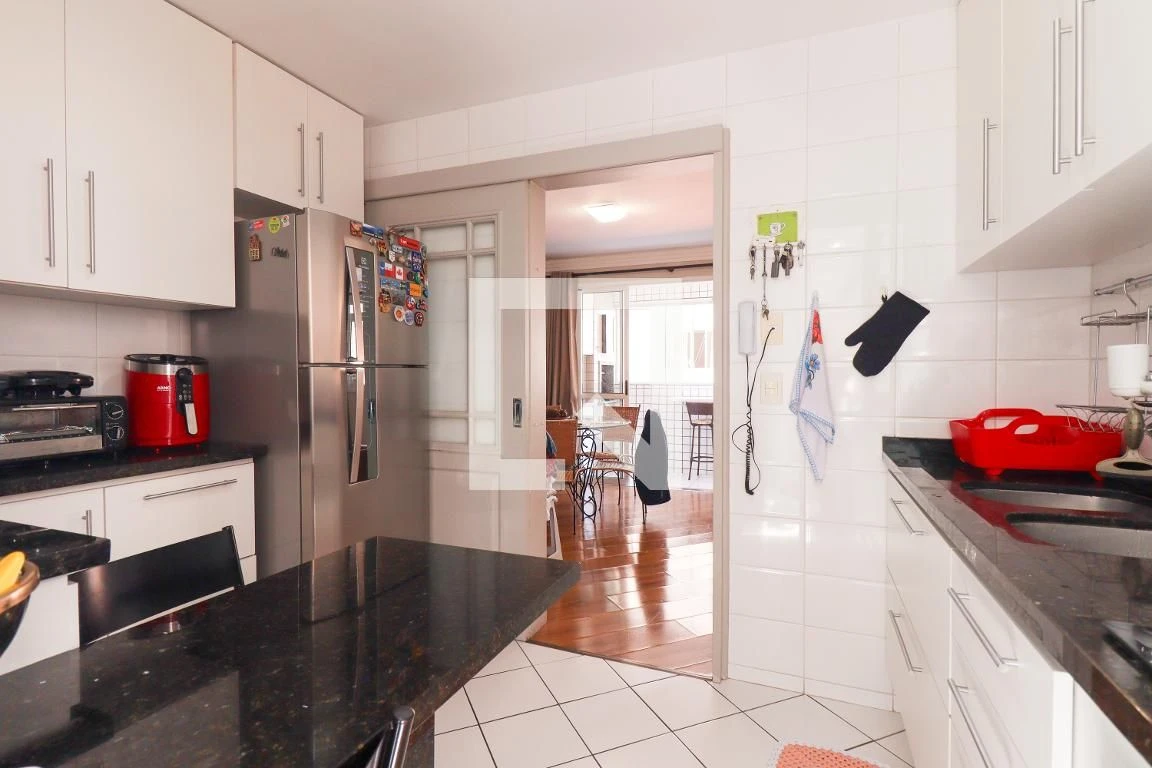 Furnished apartment, 70 m², with a home office — photo 21