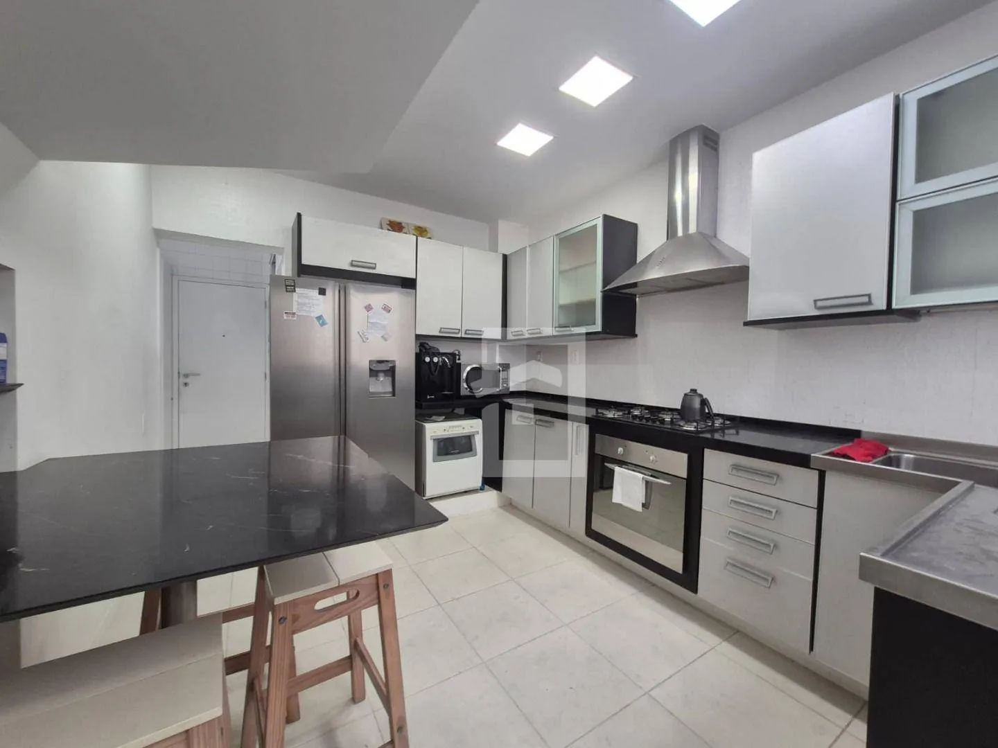 Apartamento com 5 quartos e 5 banheiros, 2 vagas — photo 45