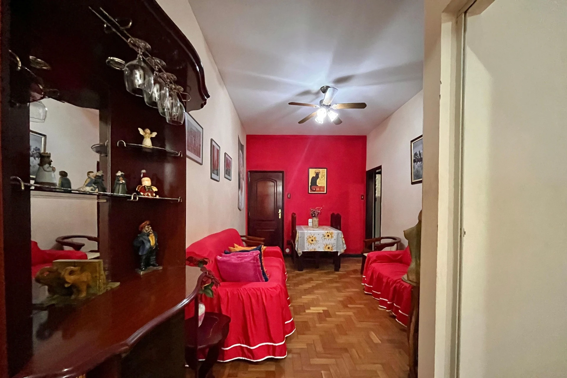 Furnished 2-bedroom apartment with a separate kitchen — photo 14