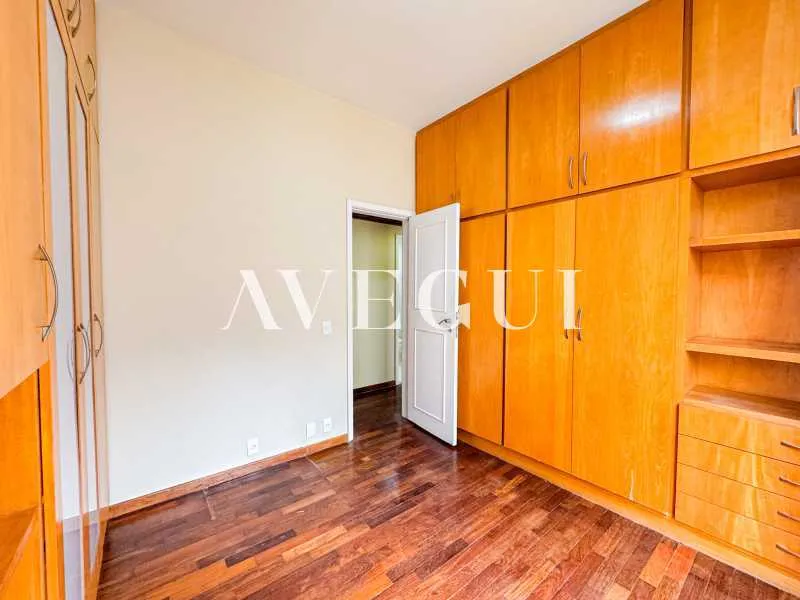 Apartment with 3 bedrooms and 4 bathrooms — photo 7