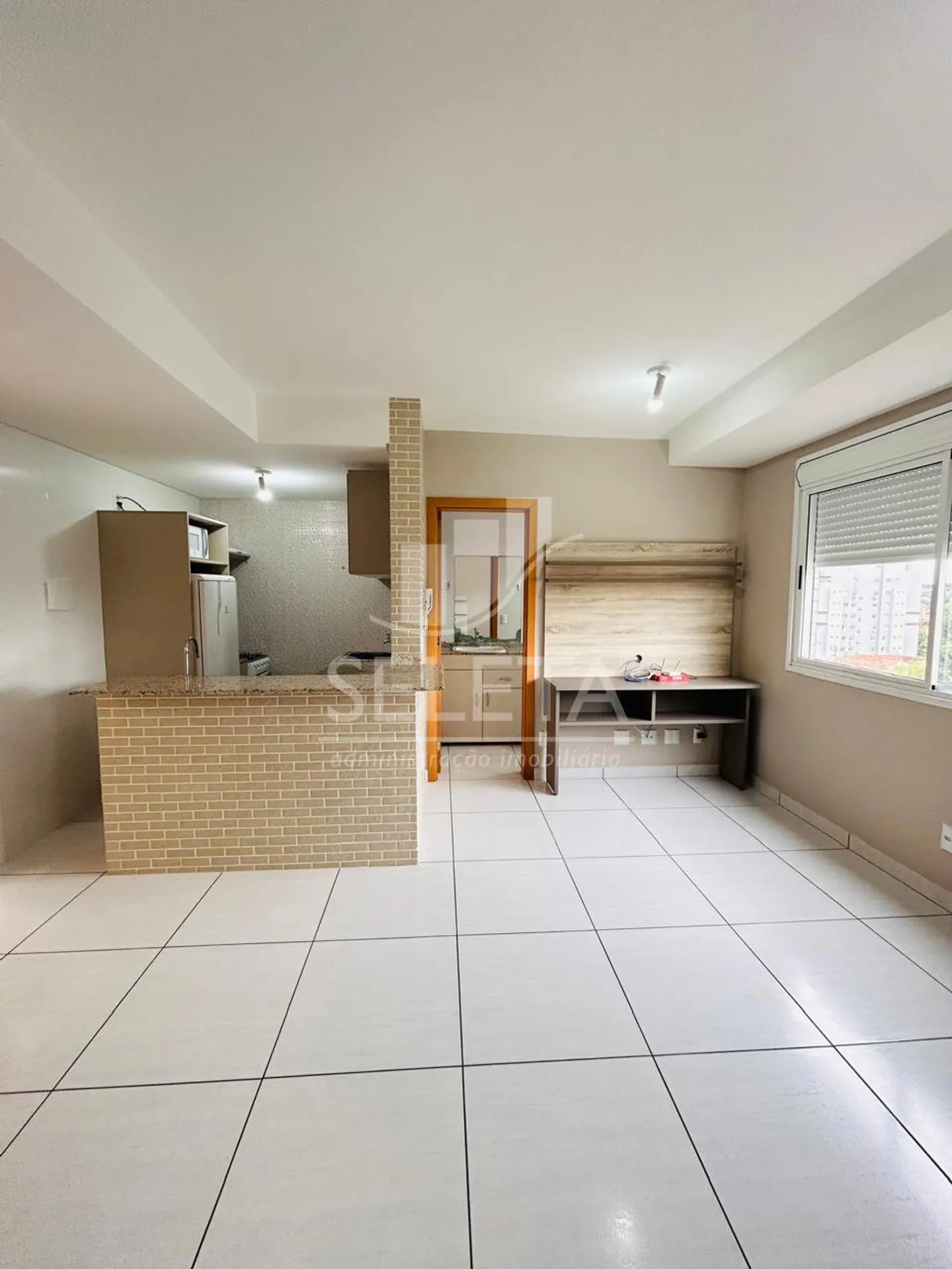 Студия 40 м² с кухней открытой планировки и 1 местом