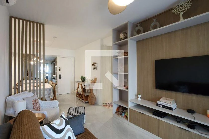 3-bedroom apartment with a walk-in closet — photo 16