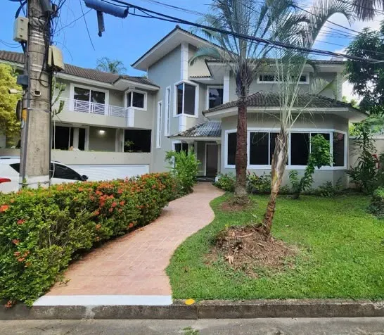 Casa com janelas do piso ao teto, Barra da Tijuca — photo 17