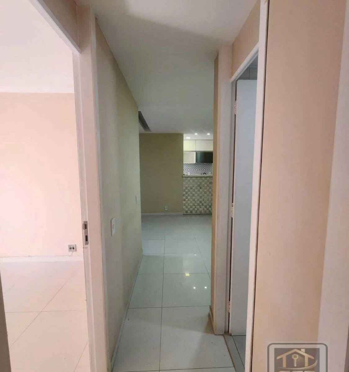 2-bedroom apartment in a building with a pool — photo 11