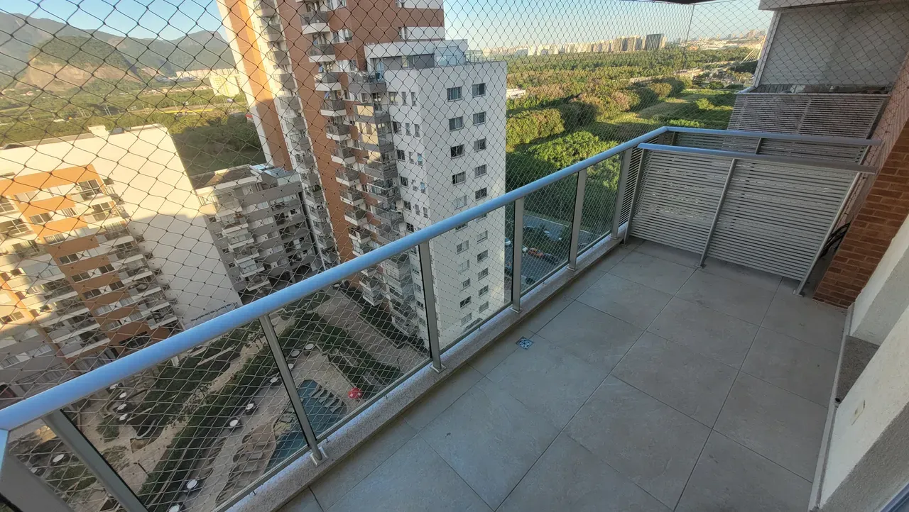 82 m² apartment with a home office and a mountain view — photo 10