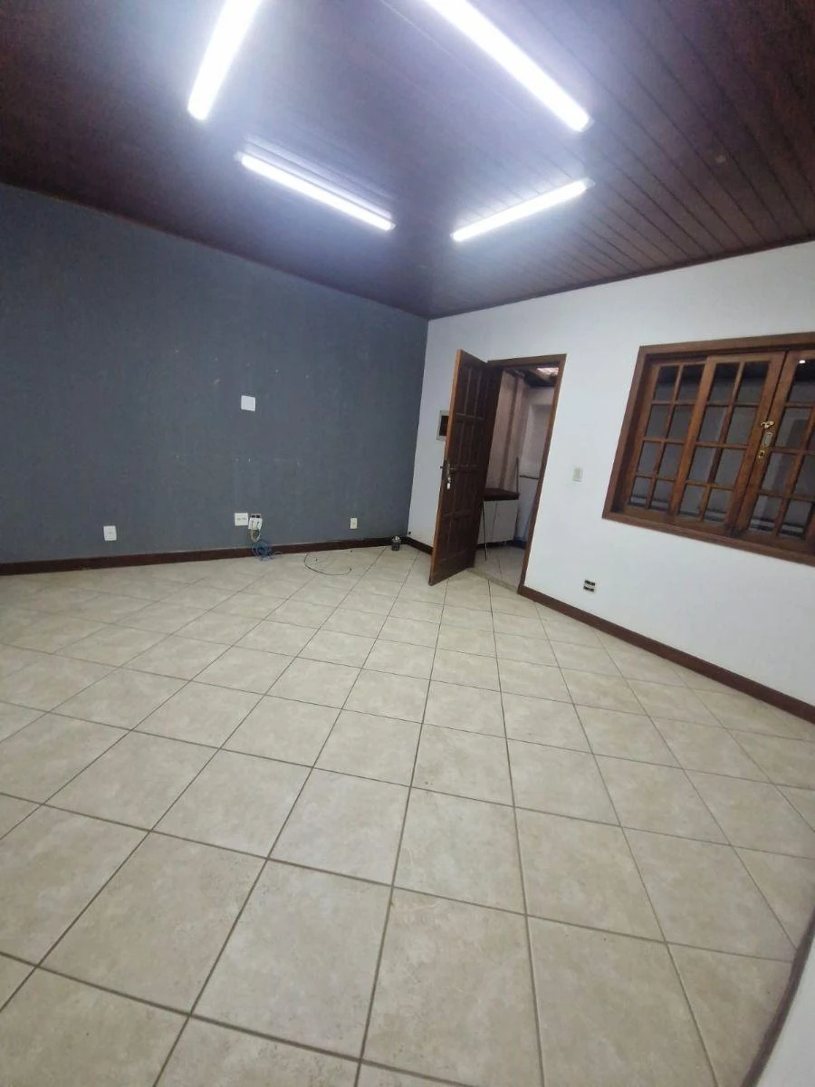 2-bedroom house with a grill on the balcony — photo 2