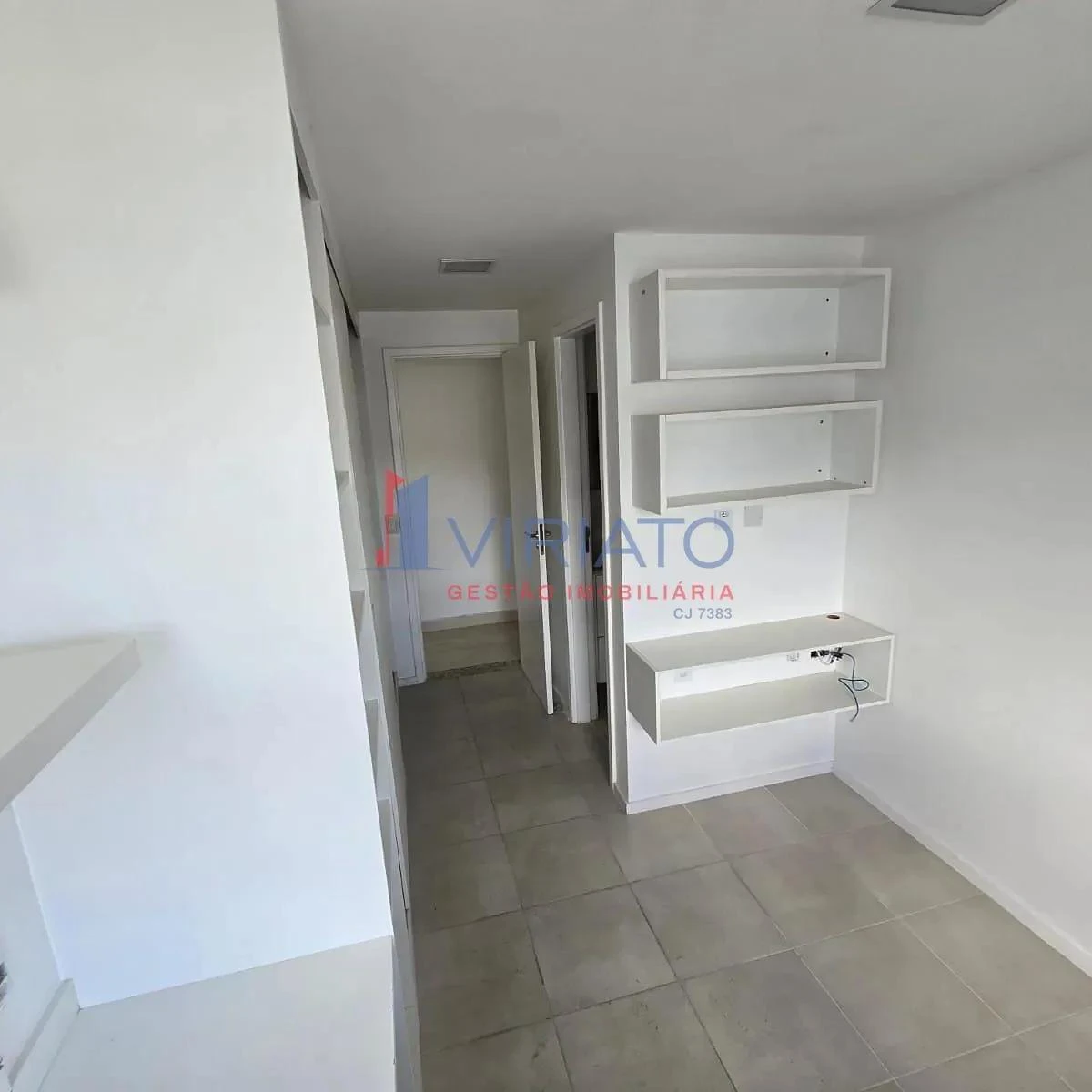 Apartment with 5 bedrooms and 2 bathrooms plus a balcony — photo 22