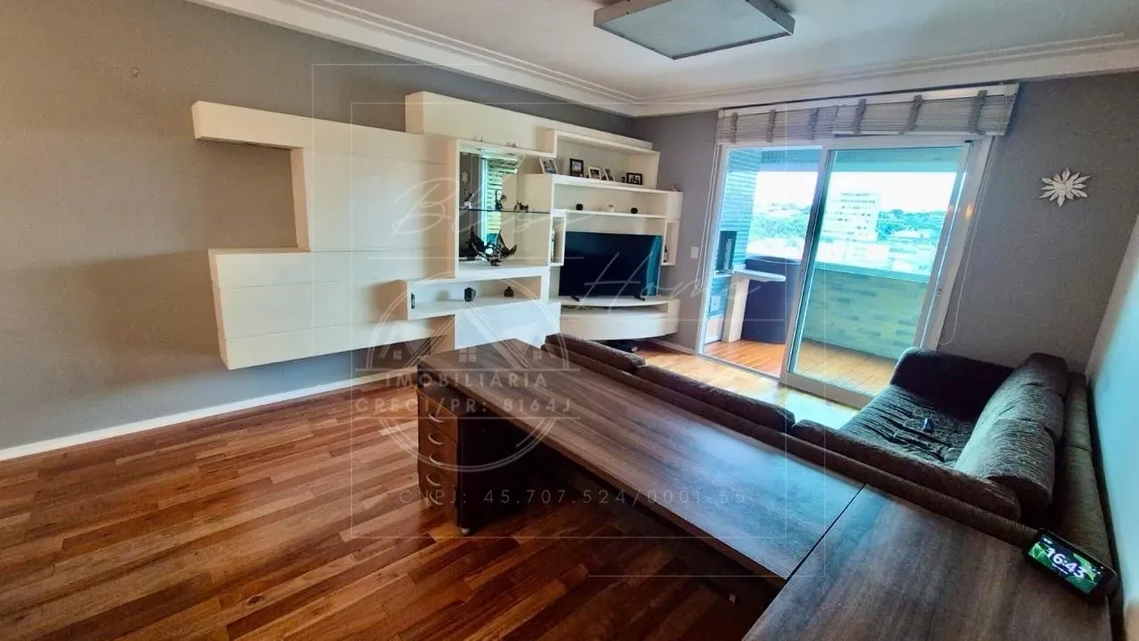 2-bedroom apartment in a building with a gym — photo 27