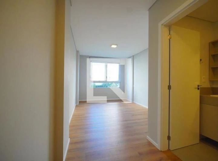 3-suite apartment with an integrated kitchen — photo 2