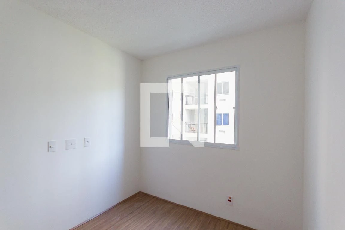 2-bedroom apartment with 1 bathroom and 1 parking spot — photo 32