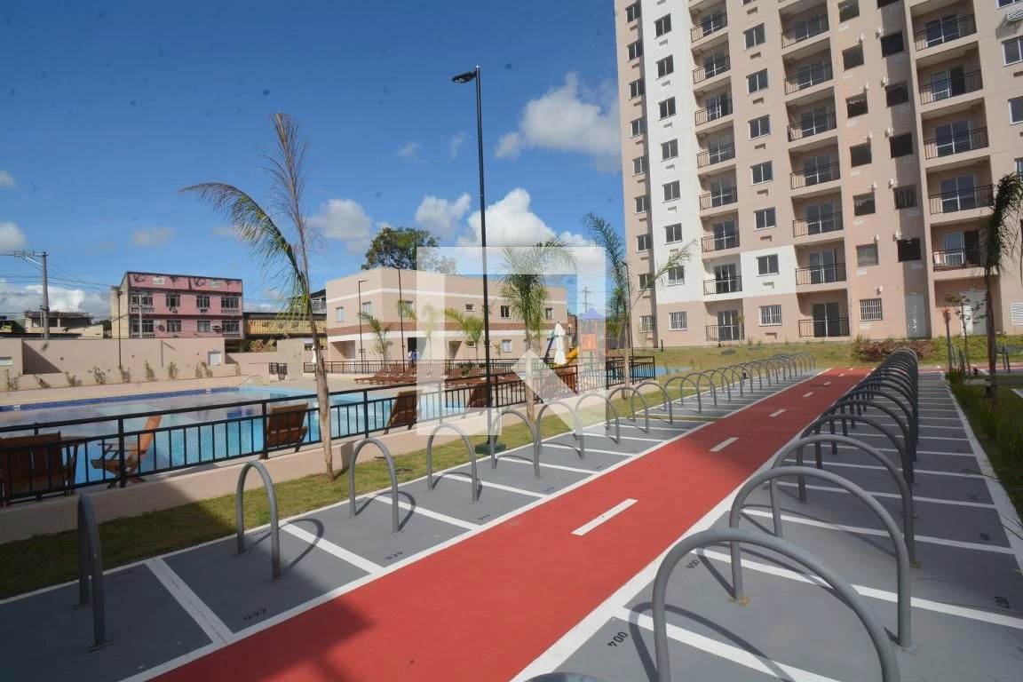 2-bedroom apartment in a building with a gym — photo 34