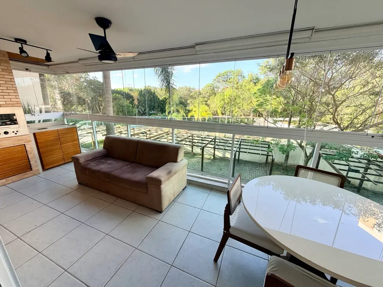 Apartamento de 107 m² com 3 quartos e 3 banheiros — photo 12