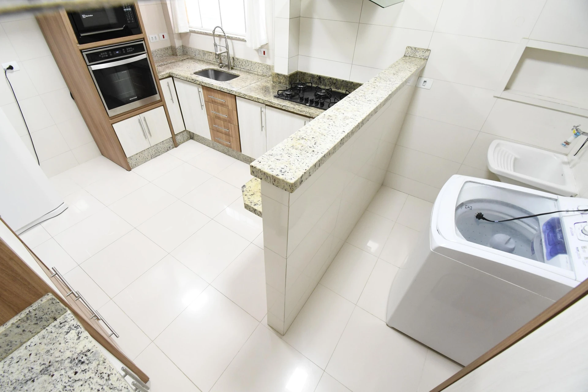 Furnished apartment, 68 m², with a washing machine — photo 28