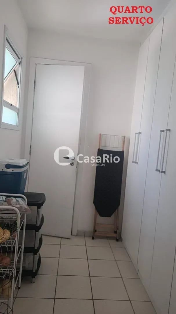 Unfurnished 3-bedroom apartment with mountain city views — photo 16