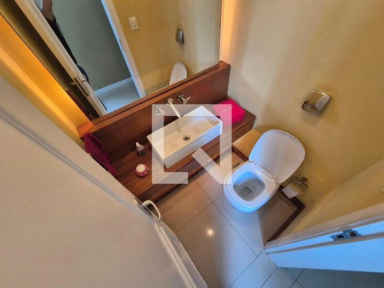 Furnished apartment, 325 m², with a home office — photo 10