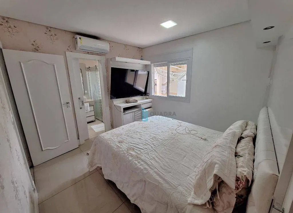 5-bedroom house with a private pool in Florianópolis — photo 50