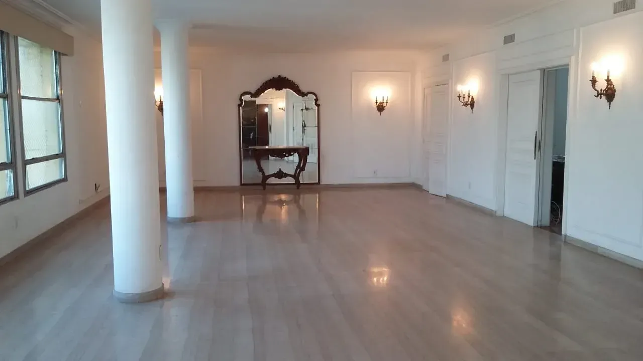 4-bedroom apartment with a separate gas kitchen — photo 20