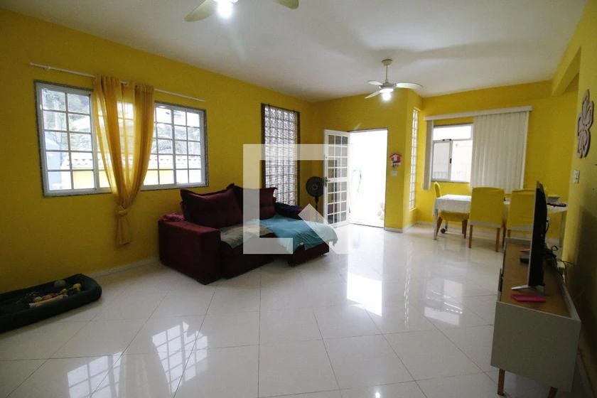 Apartamento de 260 m² com banheira e espaço de home office — photo 2