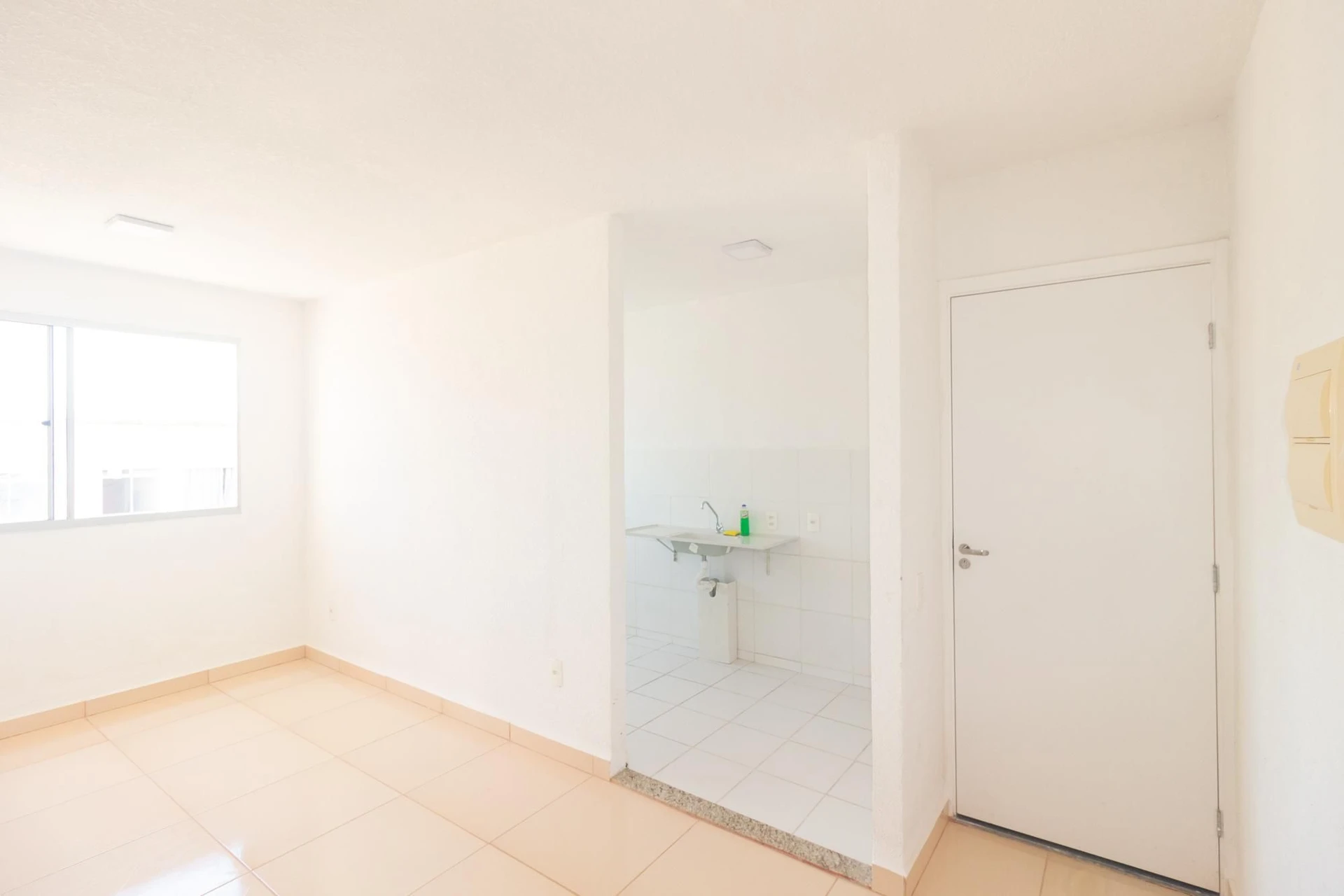 Apartamento com 2 quartos, 1 banheiro e 1 vaga — photo 9