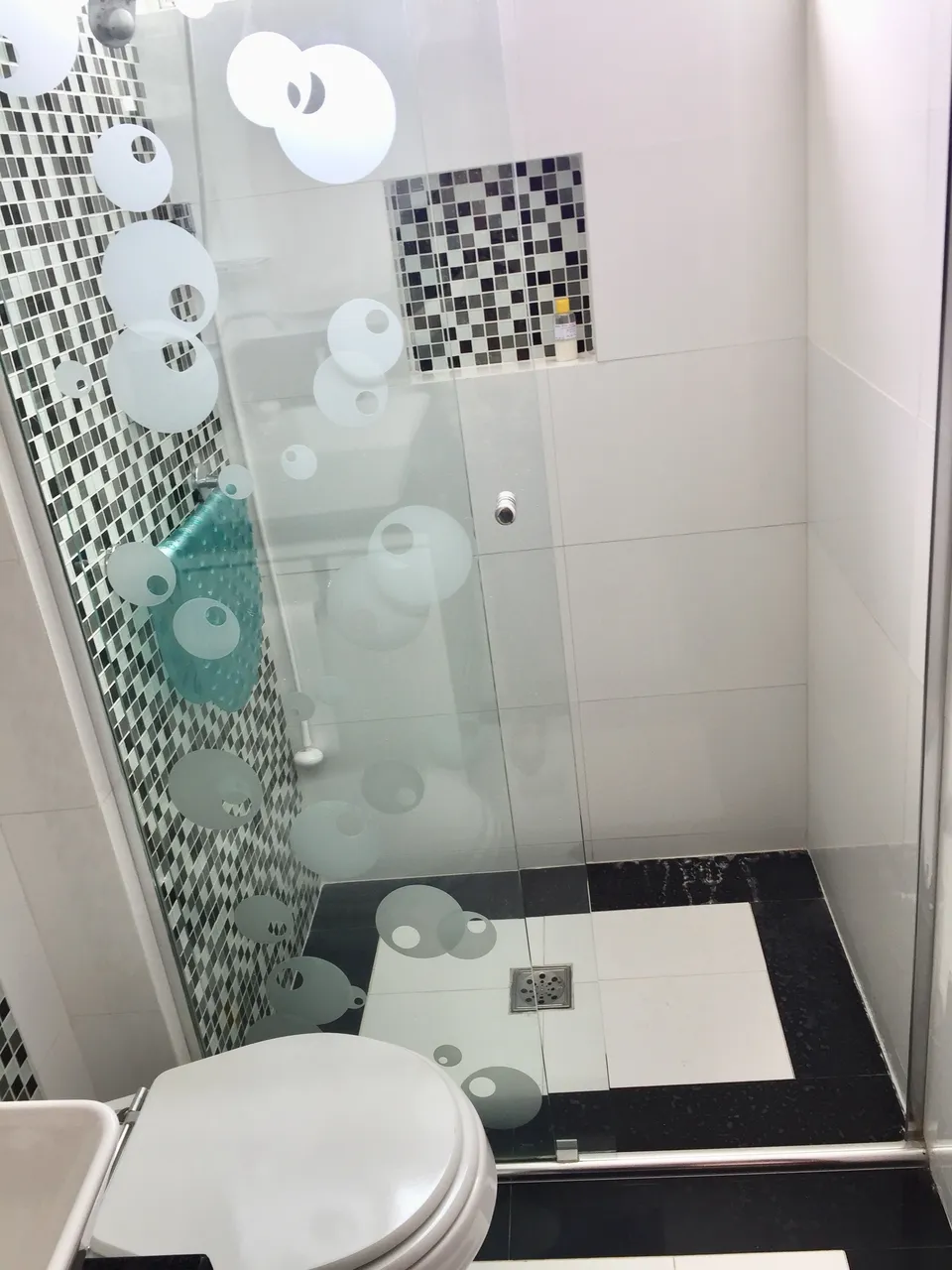 Apartamento mobiliado com 3 quartos e cozinha fechada — photo 9