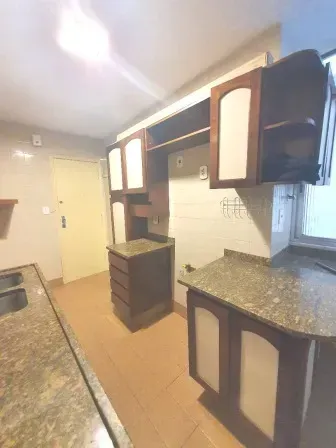 85 m² apartment with 2 bedrooms and 2 bathrooms — photo 11