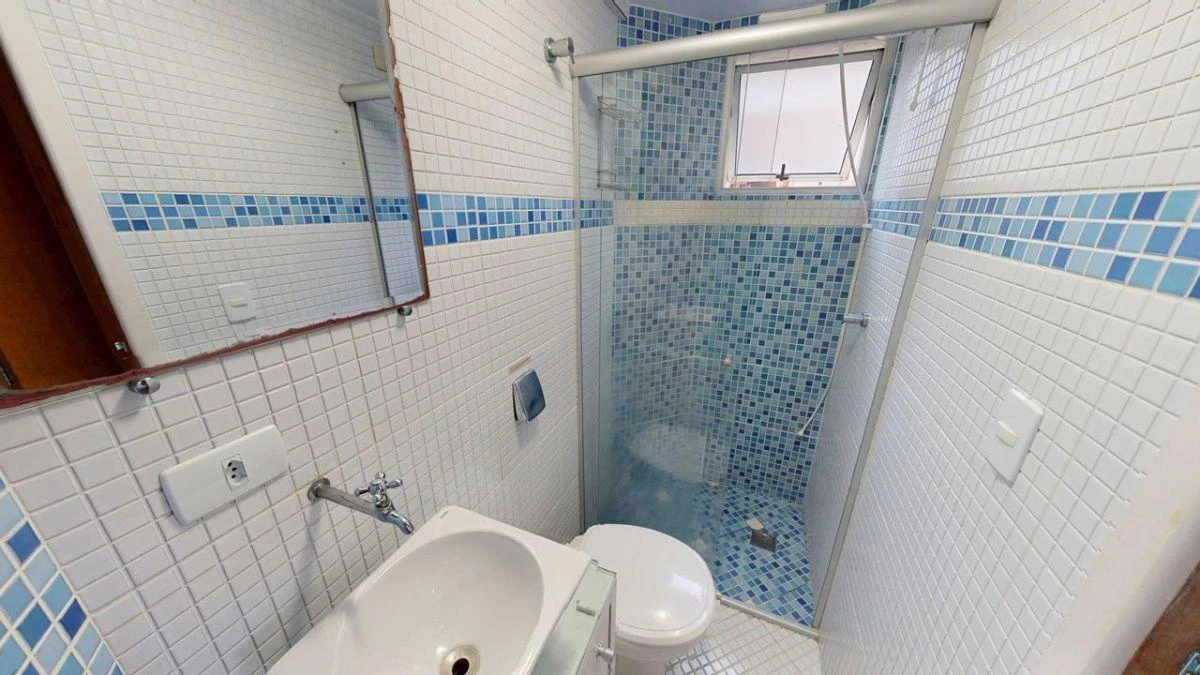 Home office in a 2-bedroom apartment, 35 m² — photo 27