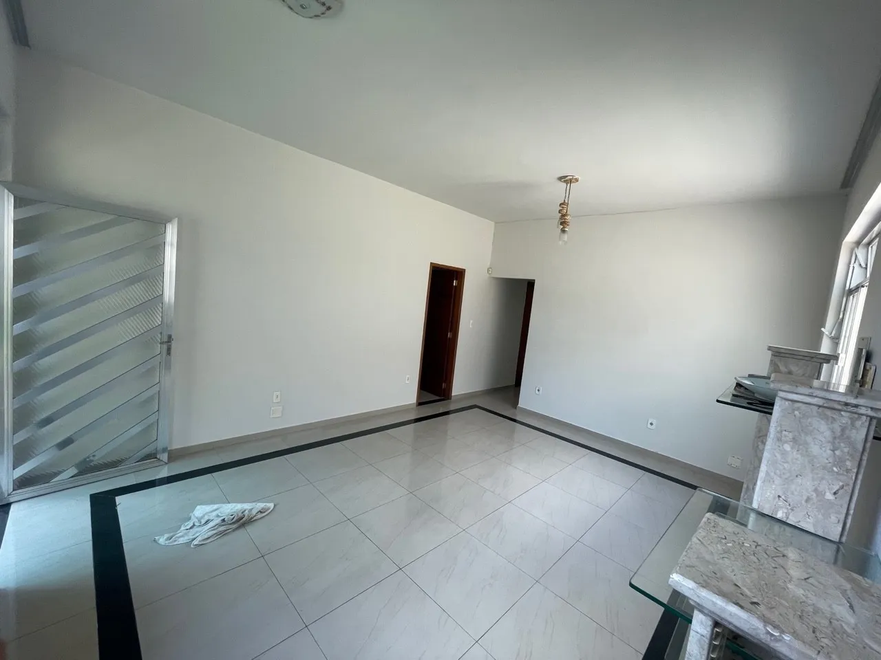 Casa para locação com churrasqueira na varanda e 2 quartos — photo 5