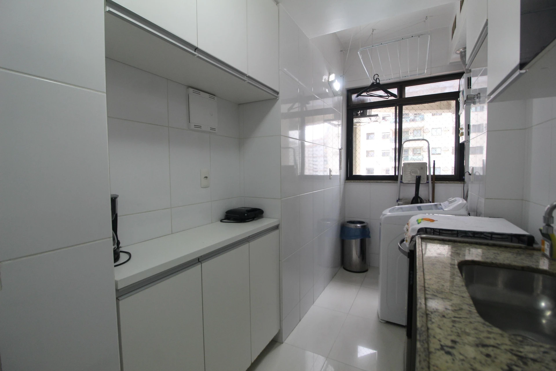 Glass-enclosed balcony in a 3-bedroom apartment, 77 m² — photo 20