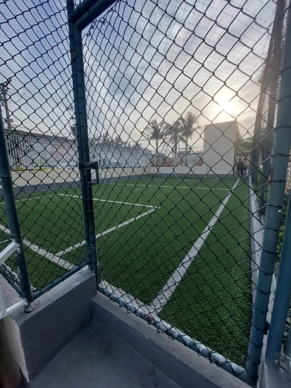 Apartamento de 2 quartos em condomínio com piscina — photo 15