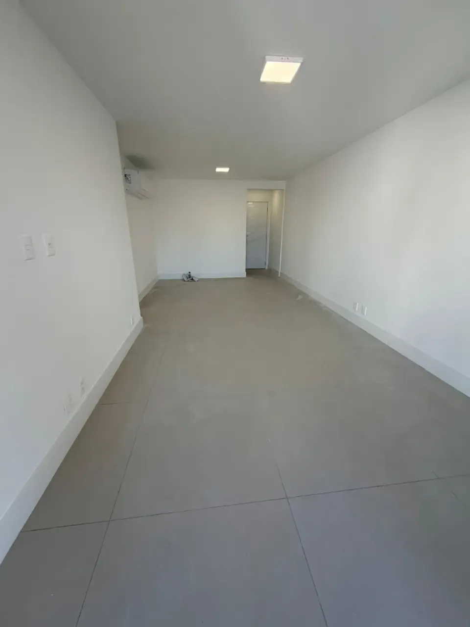 Apartamento com 4 quartos e 3 banheiros e varanda — photo 5