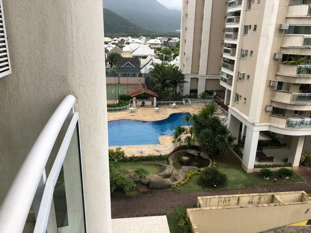 Apartamento mobiliado de 2 quartos em condomínio com sauna — photo 10