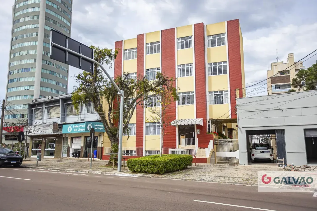 Unfurnished 3-bedroom apartment with 1 bathroom and no parking — photo 35