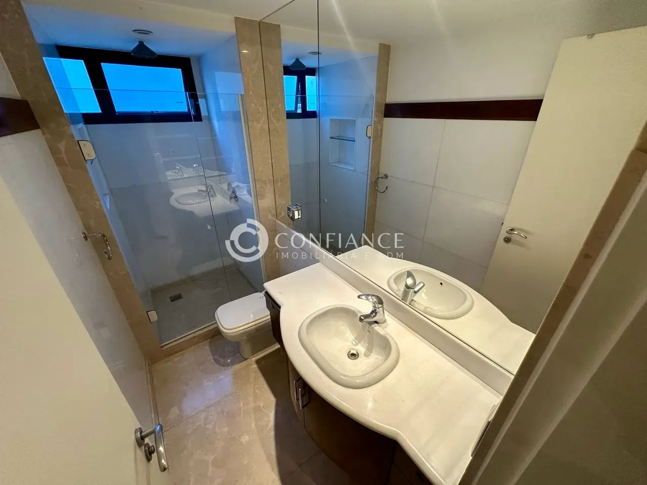 Apartamento de 230 m² com 2 quartos e armários embutidos — photo 18