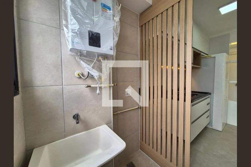 Apartamento de 2 quartos em condomínio com academia — photo 14