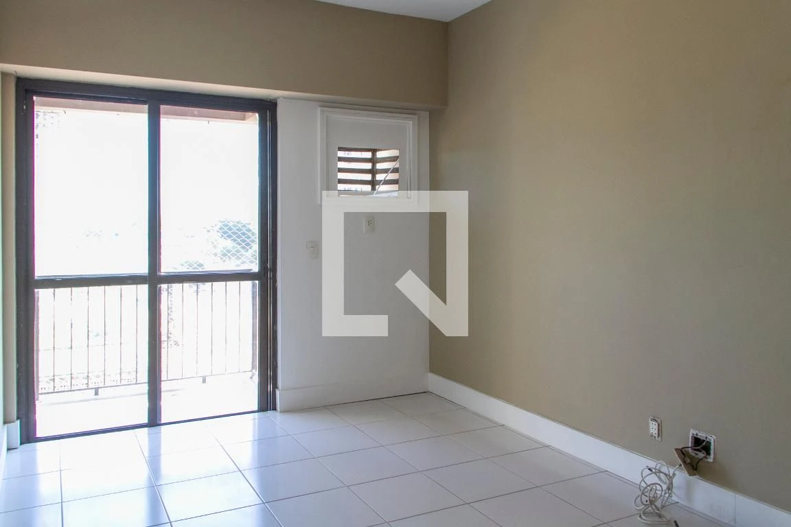 Apartamento con 2 dormitorios en suite y 1 plaza de parking — photo 30