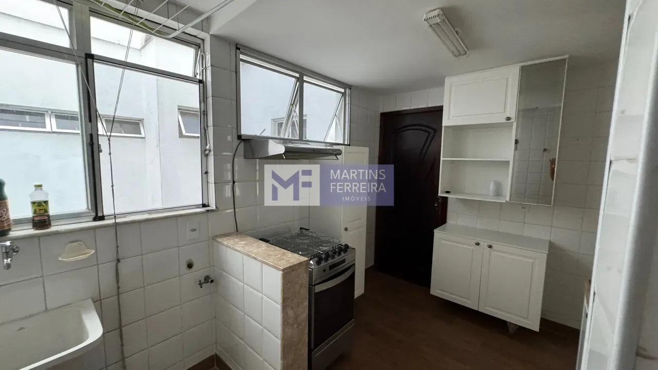 2-bedroom apartment with 3 bathrooms and balcony — photo 2
