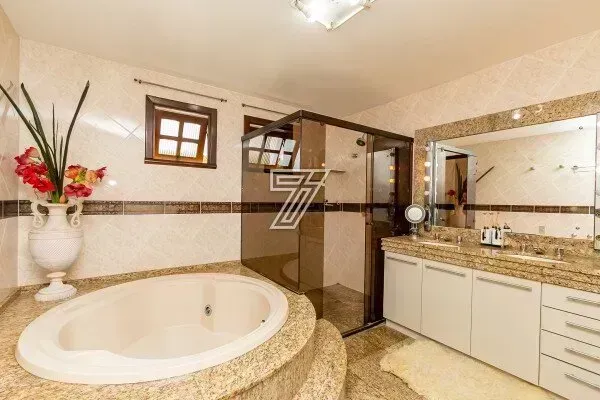 Furnished house with 3 bedrooms and 5 bathrooms — photo 23
