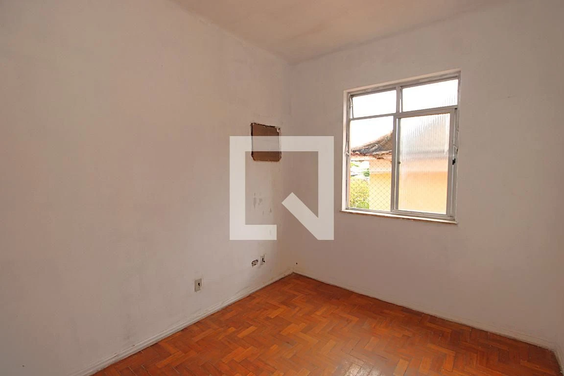 House, 40 m², with wood or laminate floors — photo 12