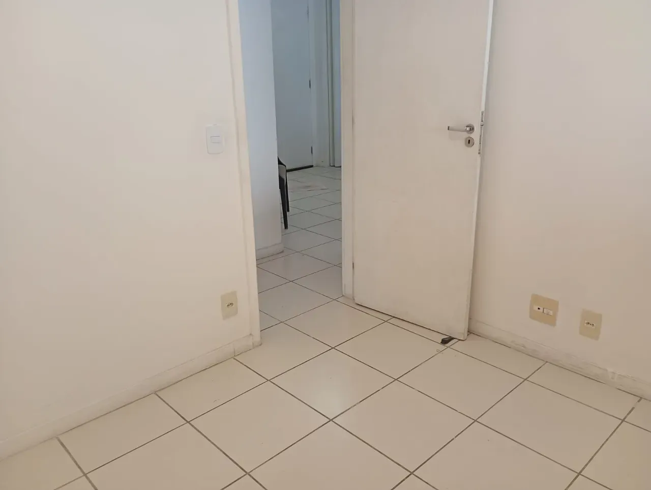 Будинок 50 м² із заскленим балконом та робочим місцем — photo 30